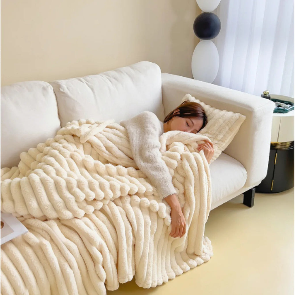 Soft Velvet Rabbit Fur Blanket – Thick & Warm Throw